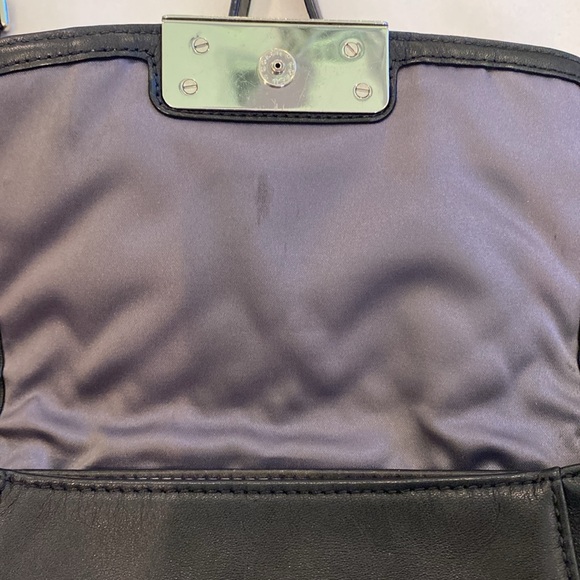 Coach small purse - Picture 3 of 7